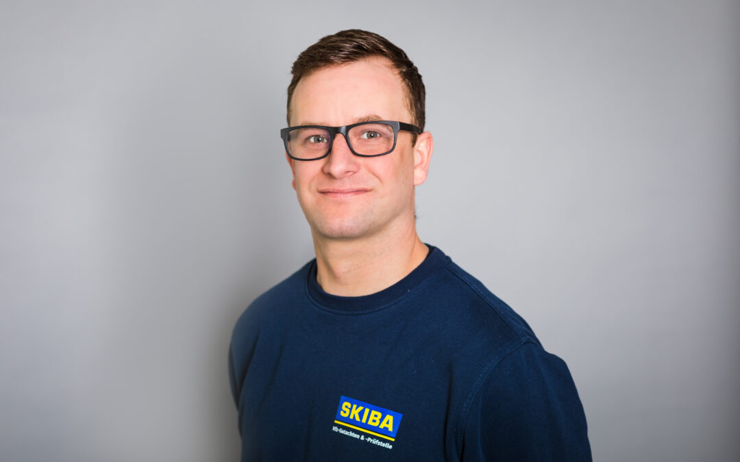 Ein Portrait von Robert Zimmer, Kfz-Sachverständiger bei Skiba. Kfz-Sachverständiger